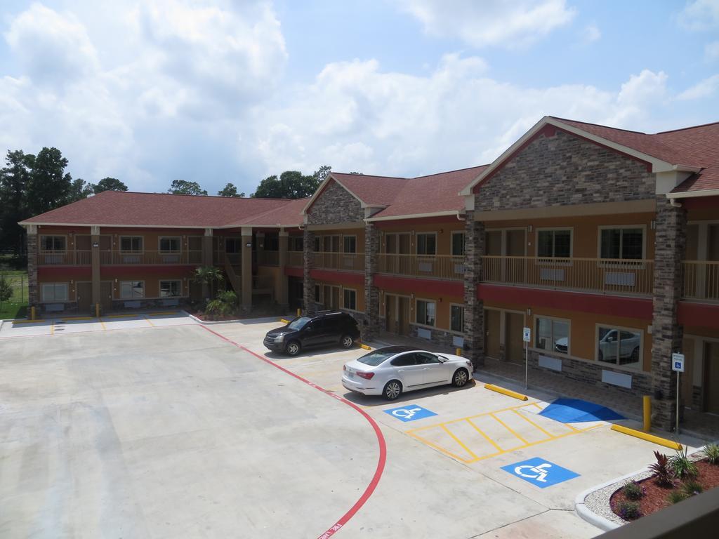 Econo Lodge Inn & Suites Houston Nw-Cy-Fair Jersey Village Exterior photo