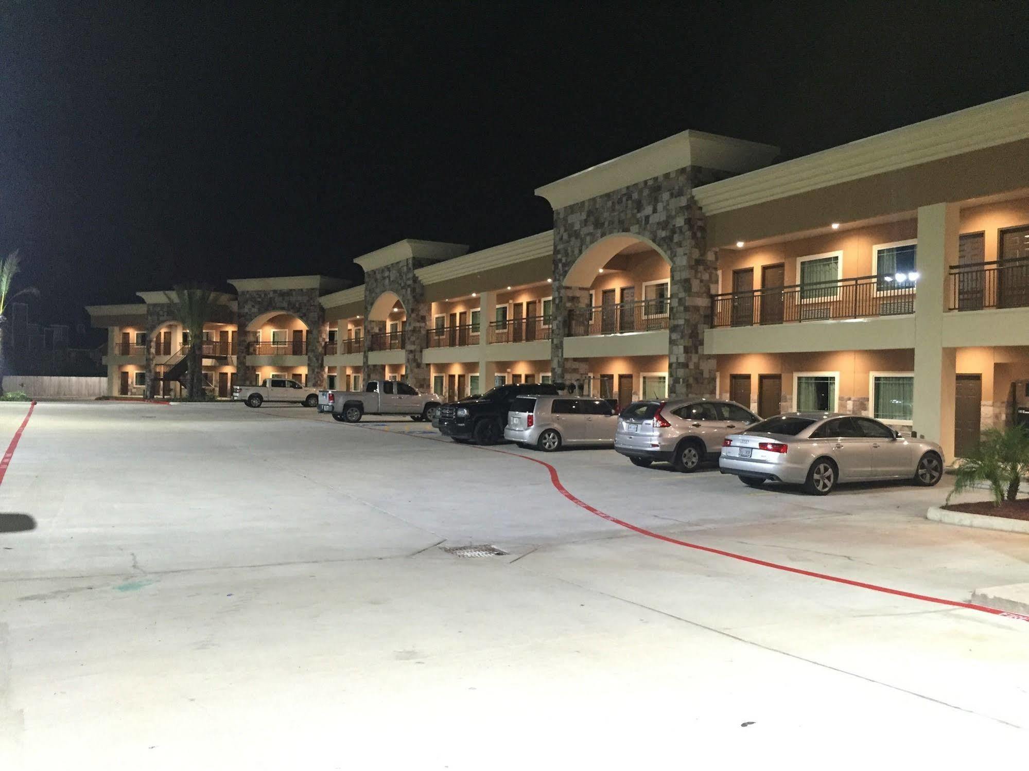 Econo Lodge Inn & Suites Houston Nw-Cy-Fair Jersey Village Exterior photo